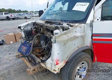 2019 Chevrolet Express 2500 Work Van из США, поврежденный, VIN 1GCWGAFG7K1311258